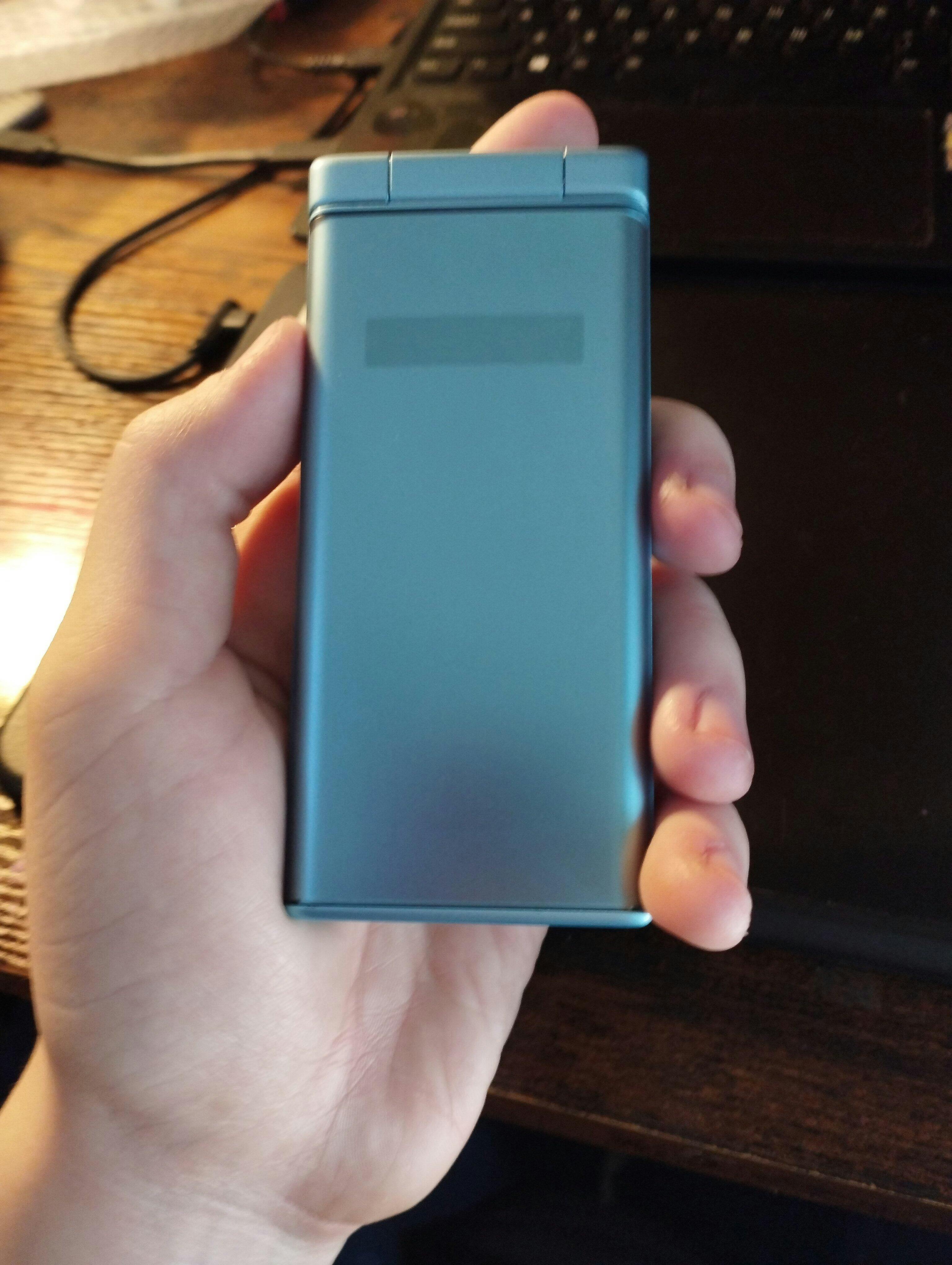 スマートフォン本体 kahoshungo papa Kyocera Digno 701KC | Japanese Keitai Flip Phone – Y2KPHONES