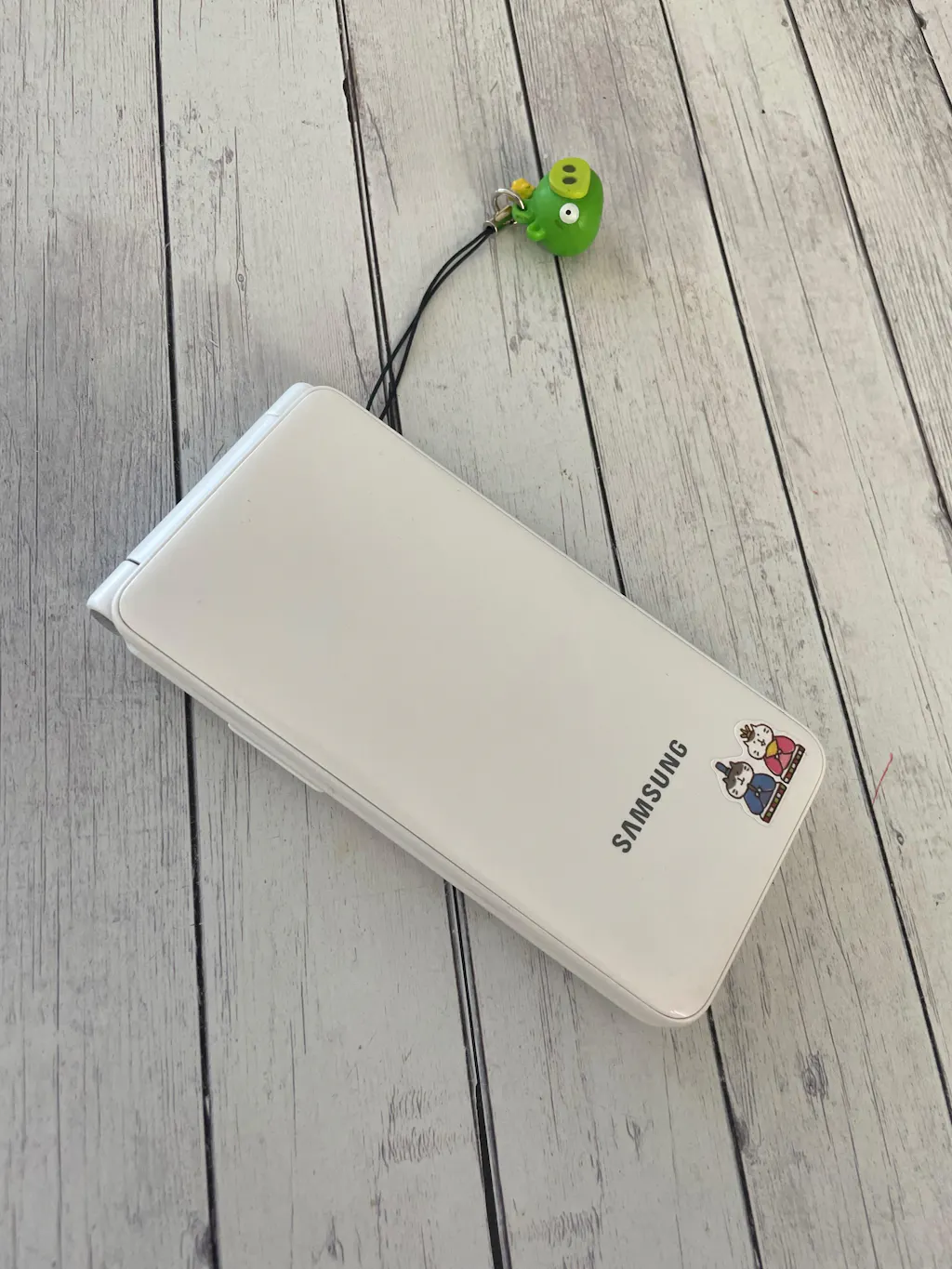 Samsung Galaxy Folder 2 G160N (Korean Variant) | White Android