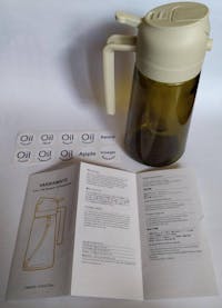 2 in 1 Oil Sprayer Bottle Dispenser, 16oz Glass Olive Oil Sprayer, Cooking Oil Sprayer Bottle for Kitchen Salad, Grill, BBQ, Dark Green (Sticker Included)