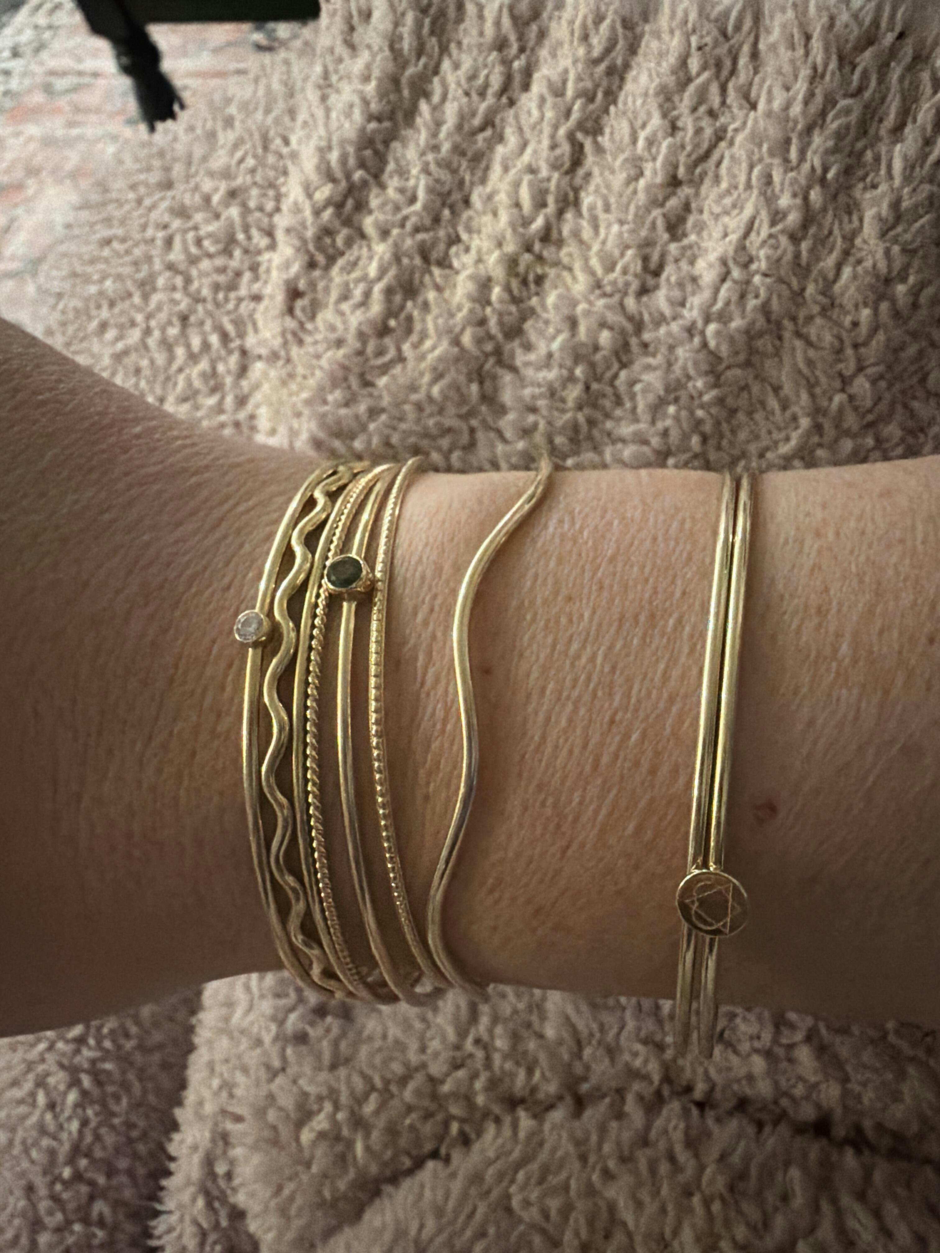 The Original Milgrain Bangle – Yearly Co.