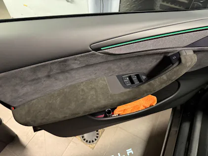 ushilife Alcantara Console Centrale Bracciolo Cover, per Tesla Model 3 & Y 2016-2023, Italia Accessori per interni auto, bracciolo Box Cover Protector