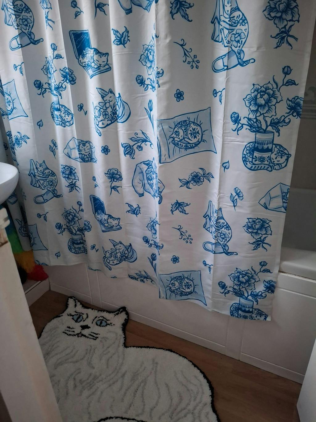 Glam Persian Cat Rug