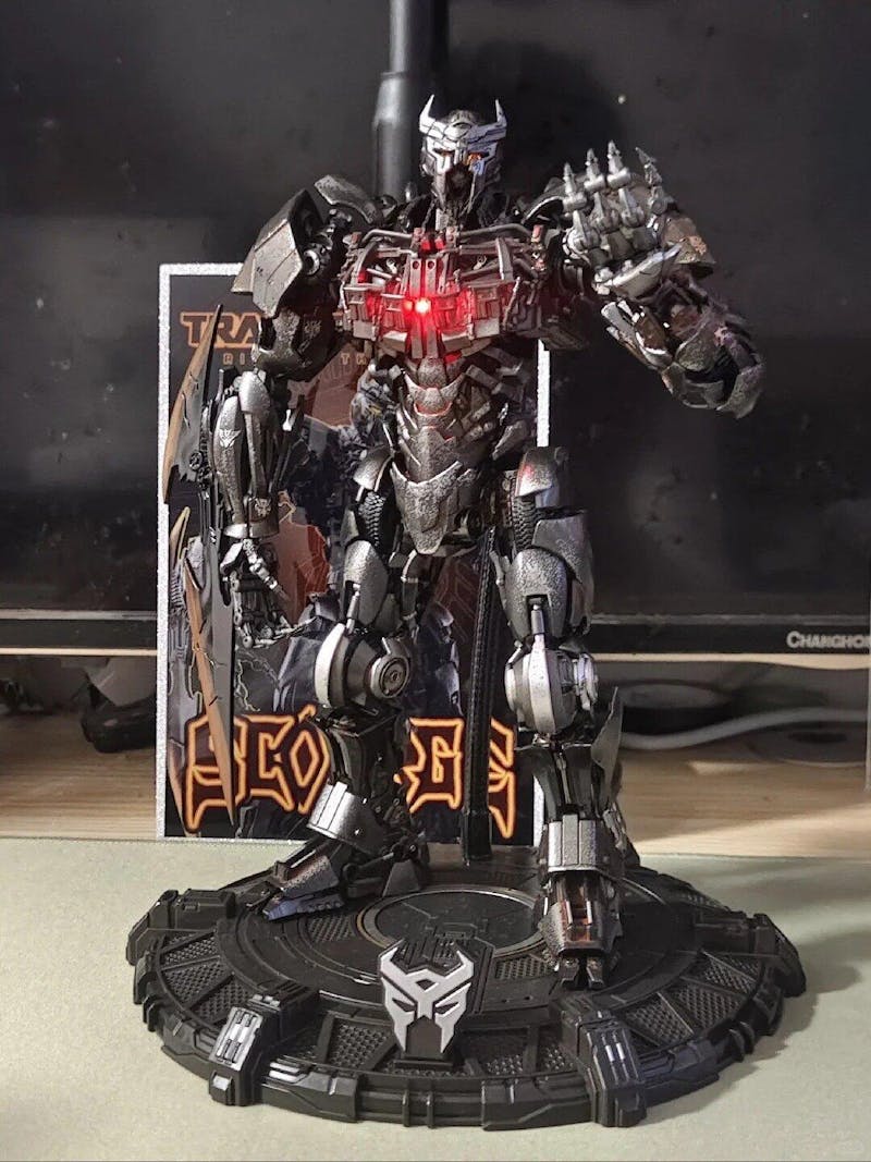 Transformers: Rise of the Beasts - 22cm Scourge Model Kit - AMK PRO Series