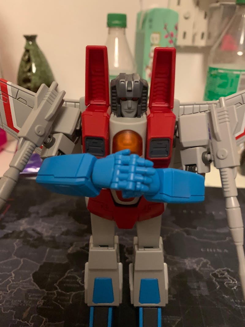Transformers: Generation 1 - 19cm Starscream Model Kit - AMK Series