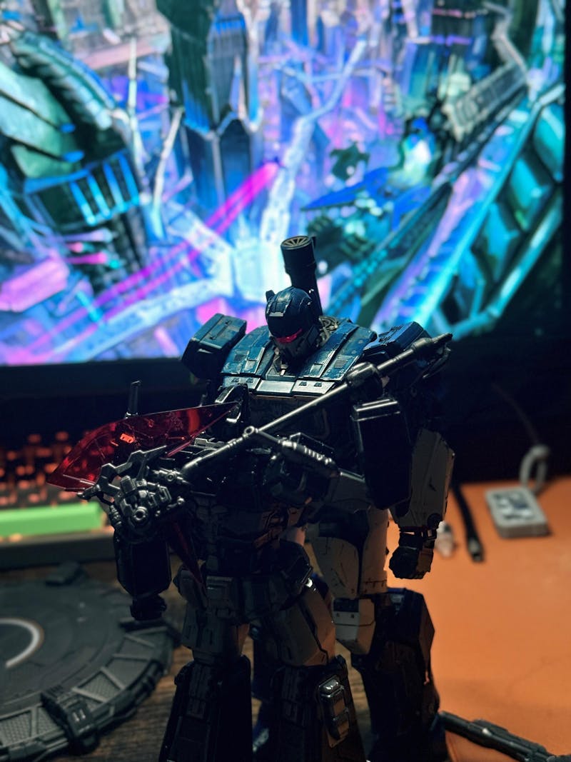 Transformers: Bumblebee - 20cm Soundwave Model Kit - AMK PRO Series