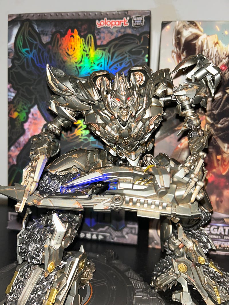 Transformers: Revenge of the Fallen - 22cm Megatron Model Kit - AMK PRO Series