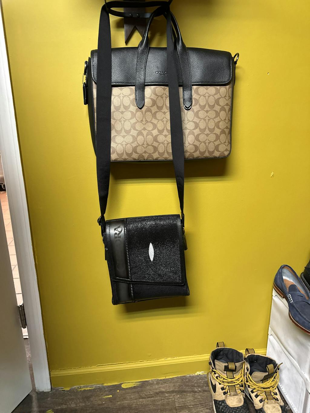 Bolso Cuadra Stingray DU425