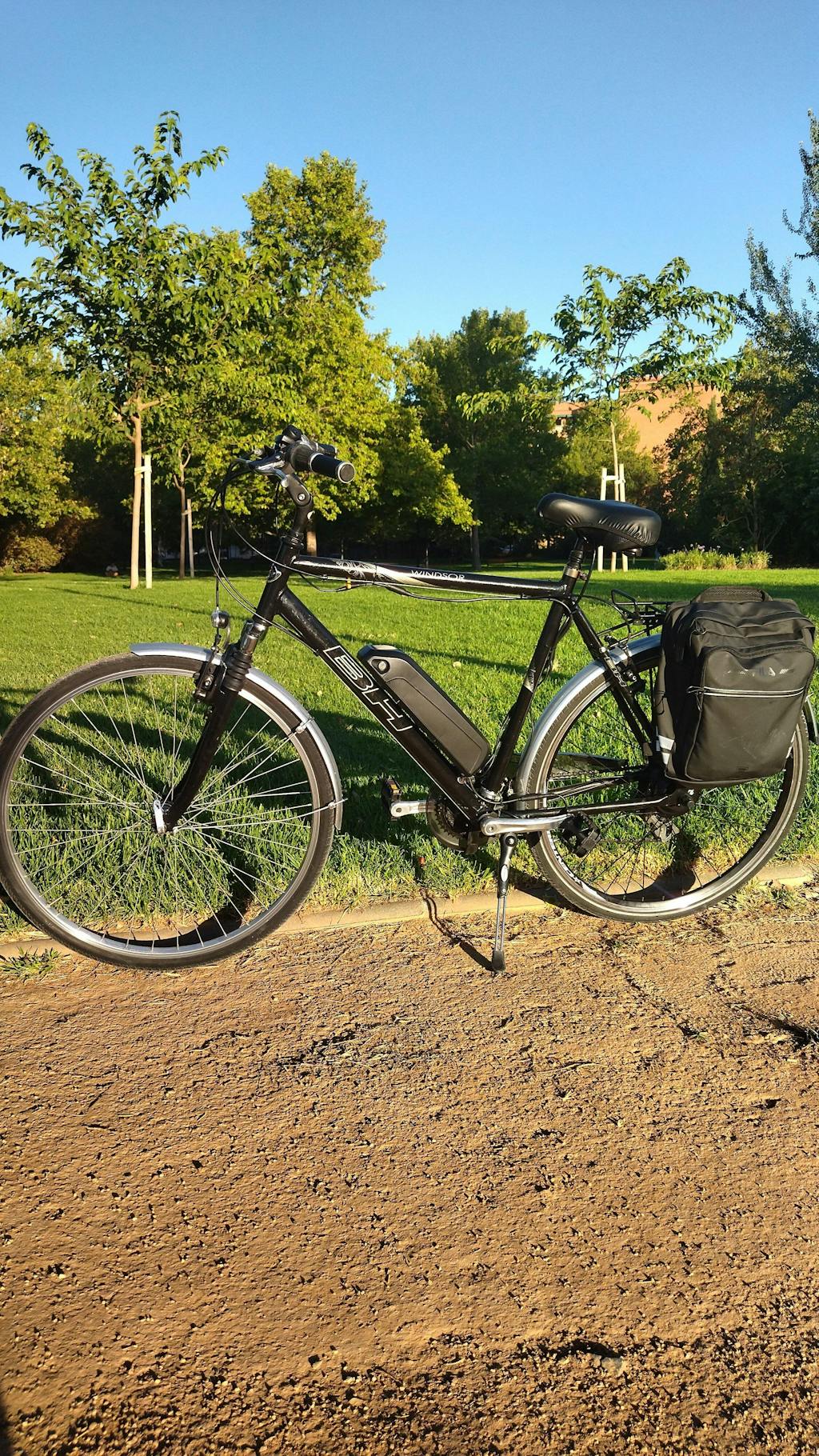 Last Stock! E-Bike Conversion Kit 36V 250W 28"(700C) Rear Motor Kit for Freewheel with 36V 13Ah Battery and charger