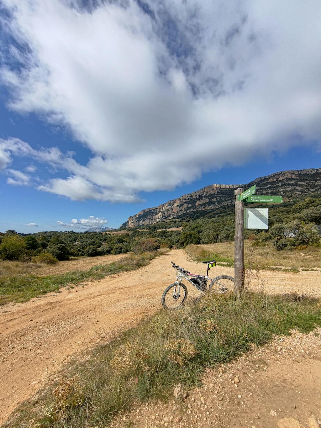 E-Bike Conversion Kit 36V 350W 26" Rear Motor Kit for Cassette with 36V 13Ah Battery and Charger