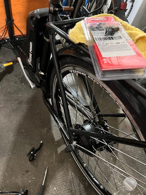 E-Bike Conversion Kit 36V 350W 26" Rear Motor Kit for Freewheel with 36V 13Ah Battery and Charger