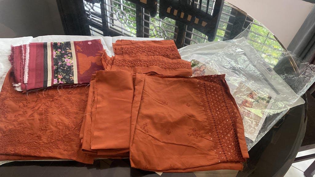 Jazmin Iris Spring/Summer Lawn – SS24-D5