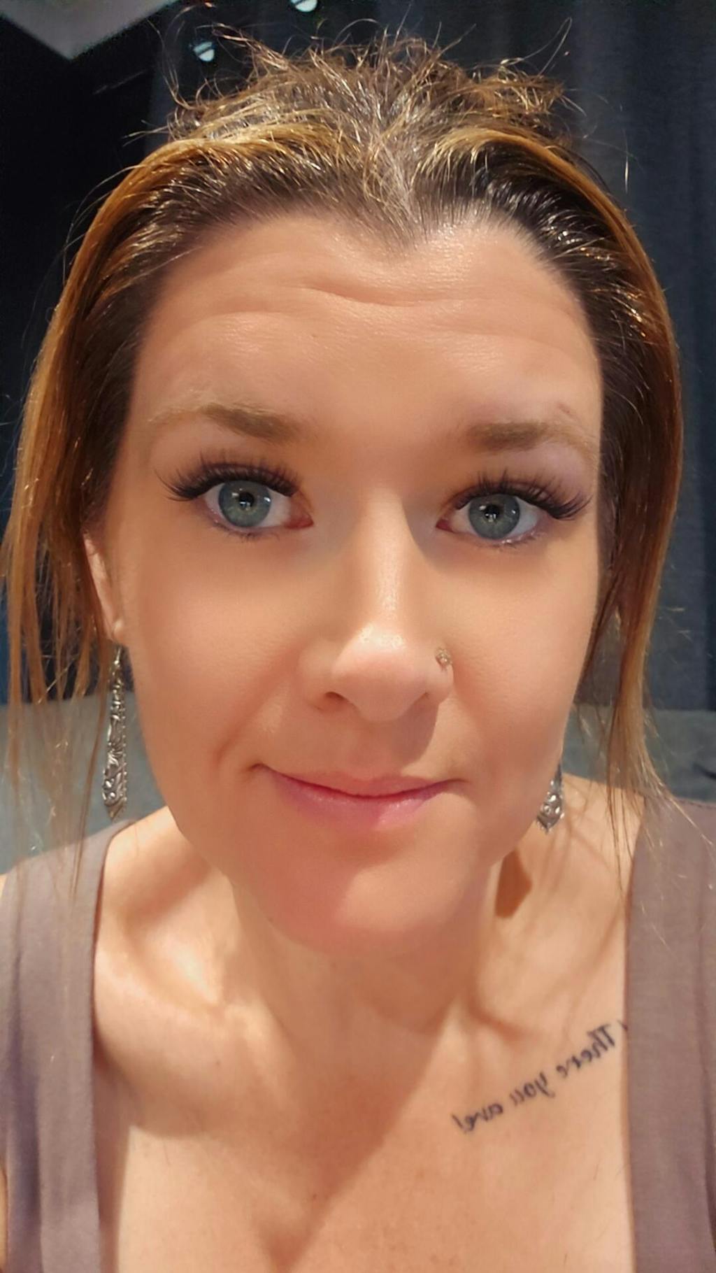 Russian Volume - Fastbond Press-On Lashes