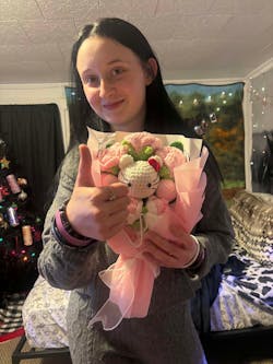 YSHomy Crochet HK & Rose Flower Bouquet