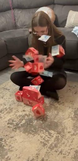 LOVE Surprise Pop Up Box with 16 PCS Exploding Pop-Up Box