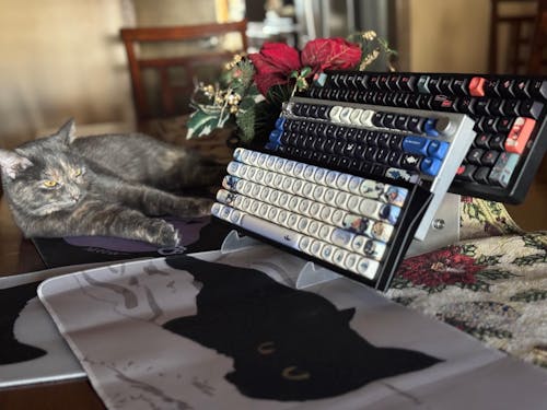 1pcs Acrylic Mechanical Keyboard Display Stand Clear 3-Tier Keyboards Storage Holder for Tablet Picture Frames