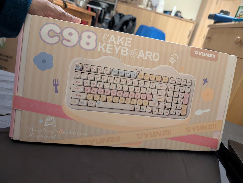 YUNZII C98 Cake Meow Wireless Mechanical Keyboard