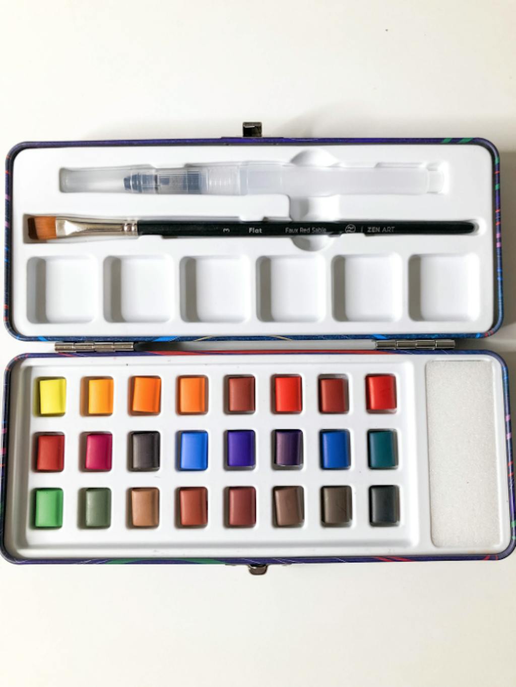  Bright Stripes 24 Watercolor Paint Set With Water Brush Pen,  Premium Watercolors, Sponge, Case And Palette, Perfect Travel Art Kit For  Painting On The Go, Great Creative Gifts : Arts, Crafts