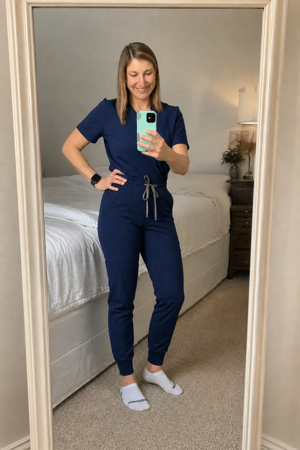 8-Pocket Scrub Set Built for Long Shifts