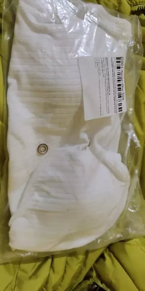 Chic Ribbed Button-Up Crop Top – The Ultimate Trendsetter!