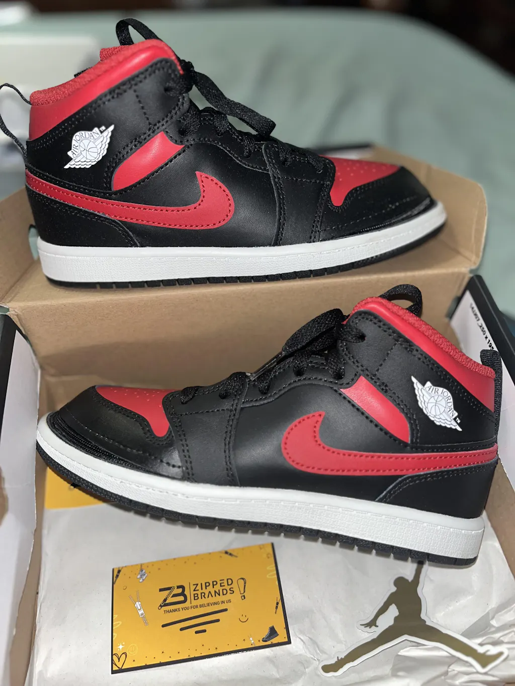 Little Kids' Zipped Nike Air Jordan 1 Mid