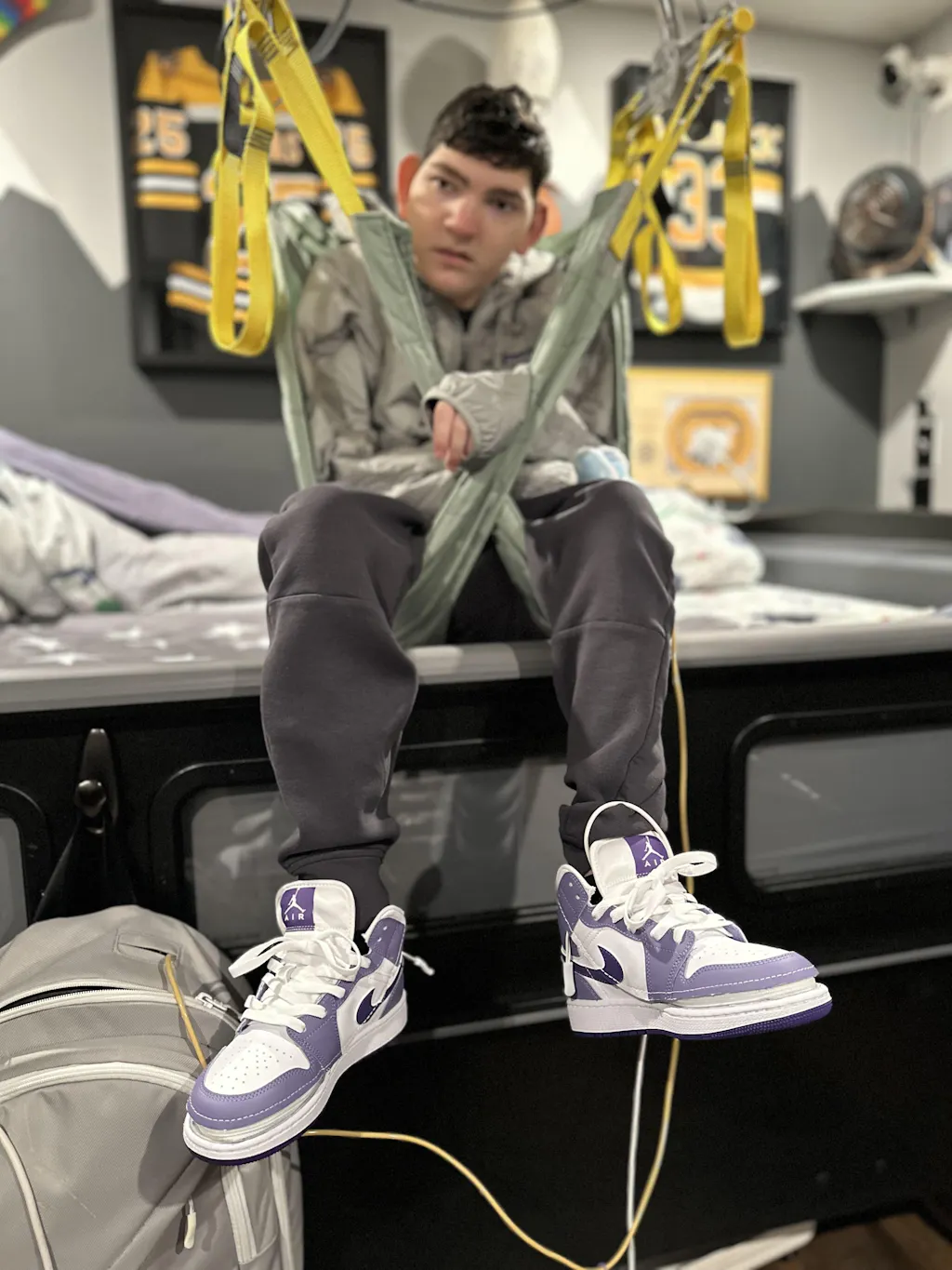 Big Kid Nike Jordan 1 Mid Zipped