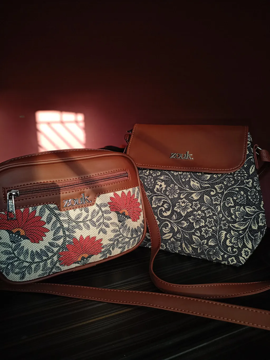 Marwah Sling Bag - White