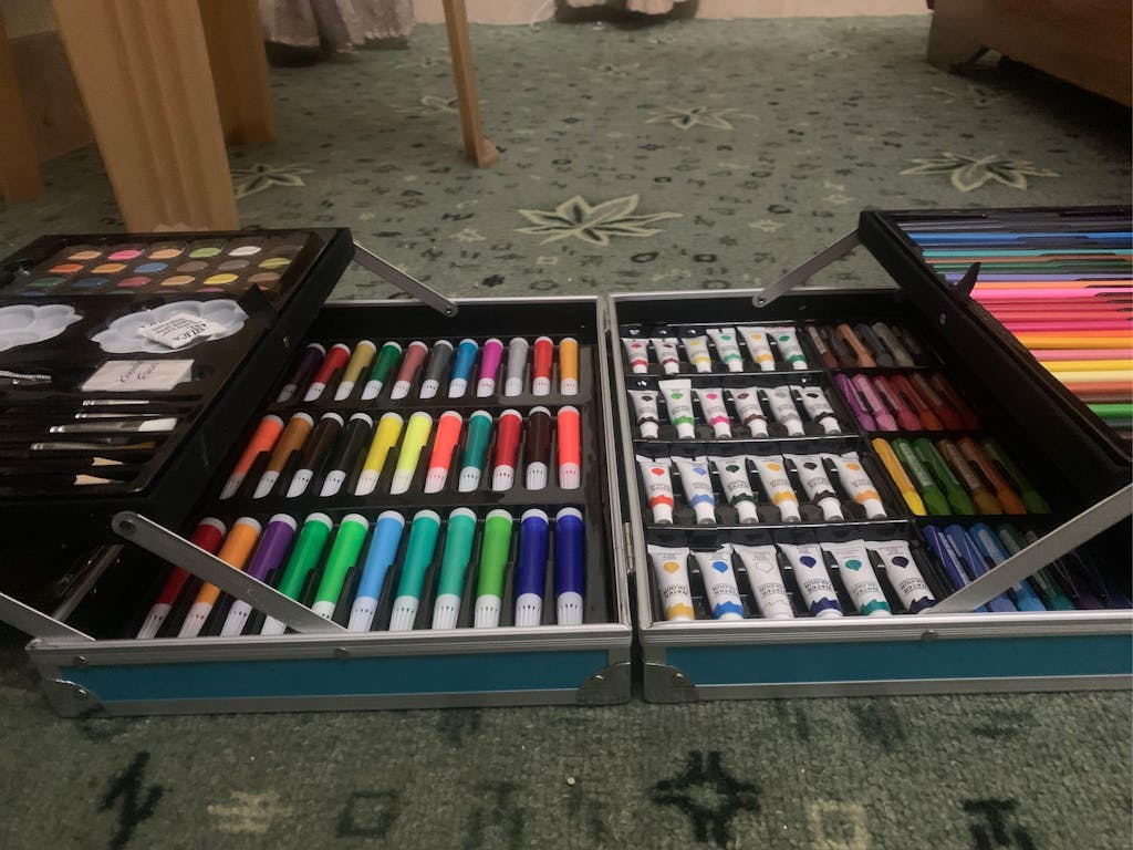 Briefcase Art Set (145 pcs) Buy in Pakistan ZouqCare
