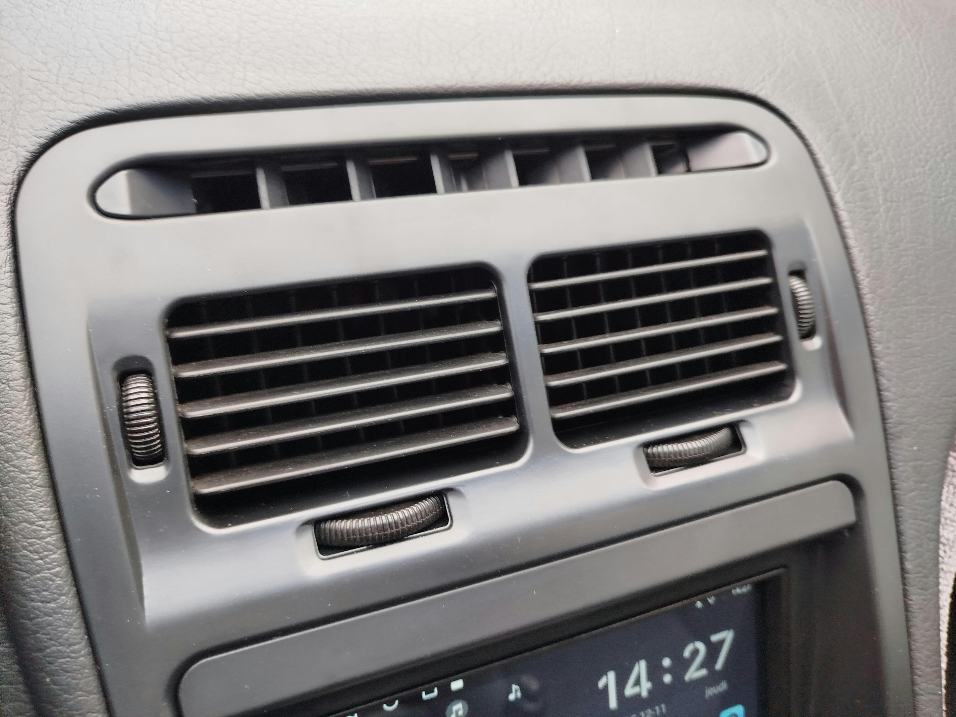 ZSPEC LHD Double-Din Radio Bezel w/Brackets for 90-99 Nissan Z32 300zx