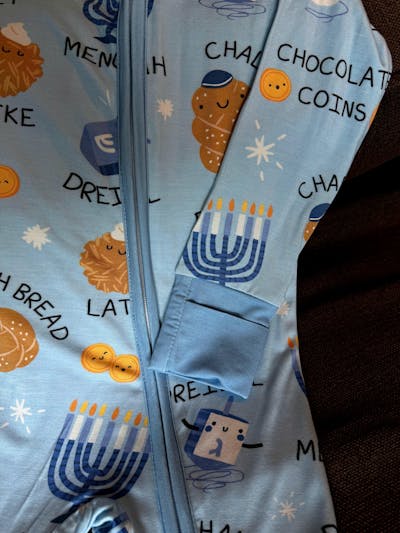 God Says I Am Shorty Zippy